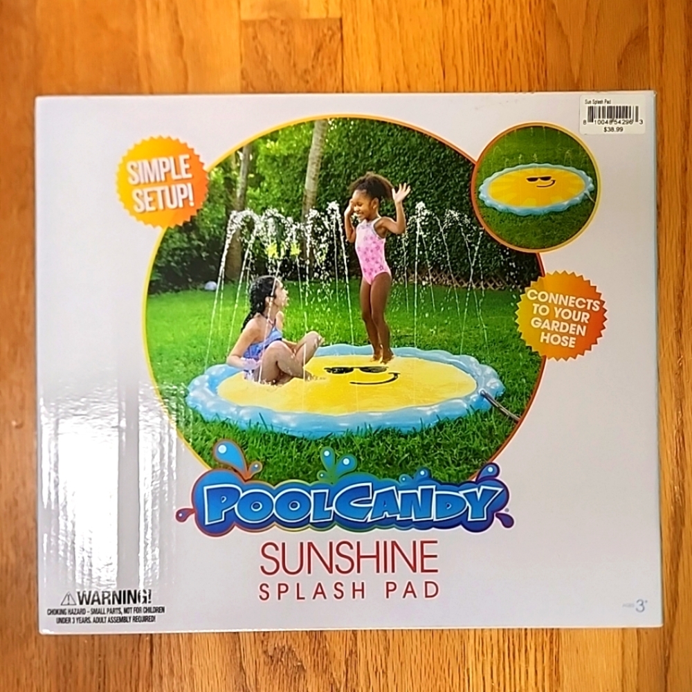 NIB Pool Candy Sunshine Splash Pad